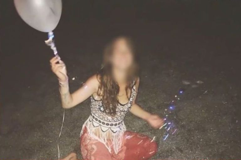 Φρίκη στην Γαλλία: Συγκλονίζει η μητέρα της 32χρονης που πέθανε από αλλαντίαση - «Κολλήσαμε 20 άτομα, ο σύζυγός της είναι ακόμα στην εντατική»