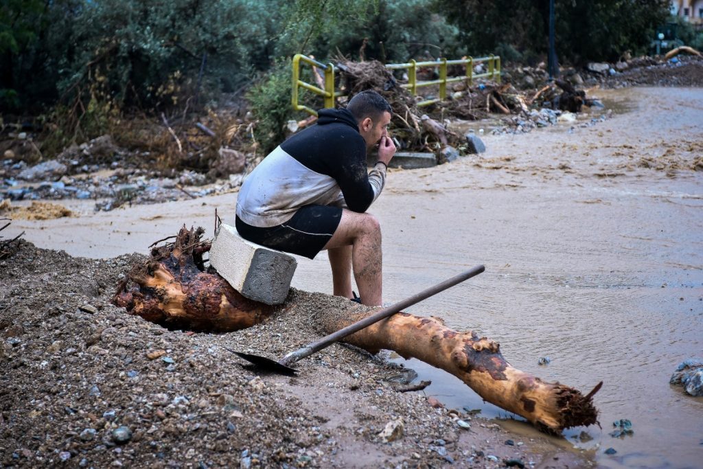 Κακοκαιρία Elias: Σε κατάσταση εκτάκτου ανάγκης Καρδίτσα και Βόλος – Υπερχείλισε ο ποταμός Σοφ