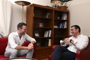 Αναβρασμός στον ΣΥΡΙΖΑ – Συναντήθηκε με τον Τσίπρα ο Κασσελάκης