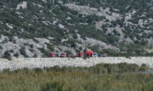 λίμνη Κάρλα