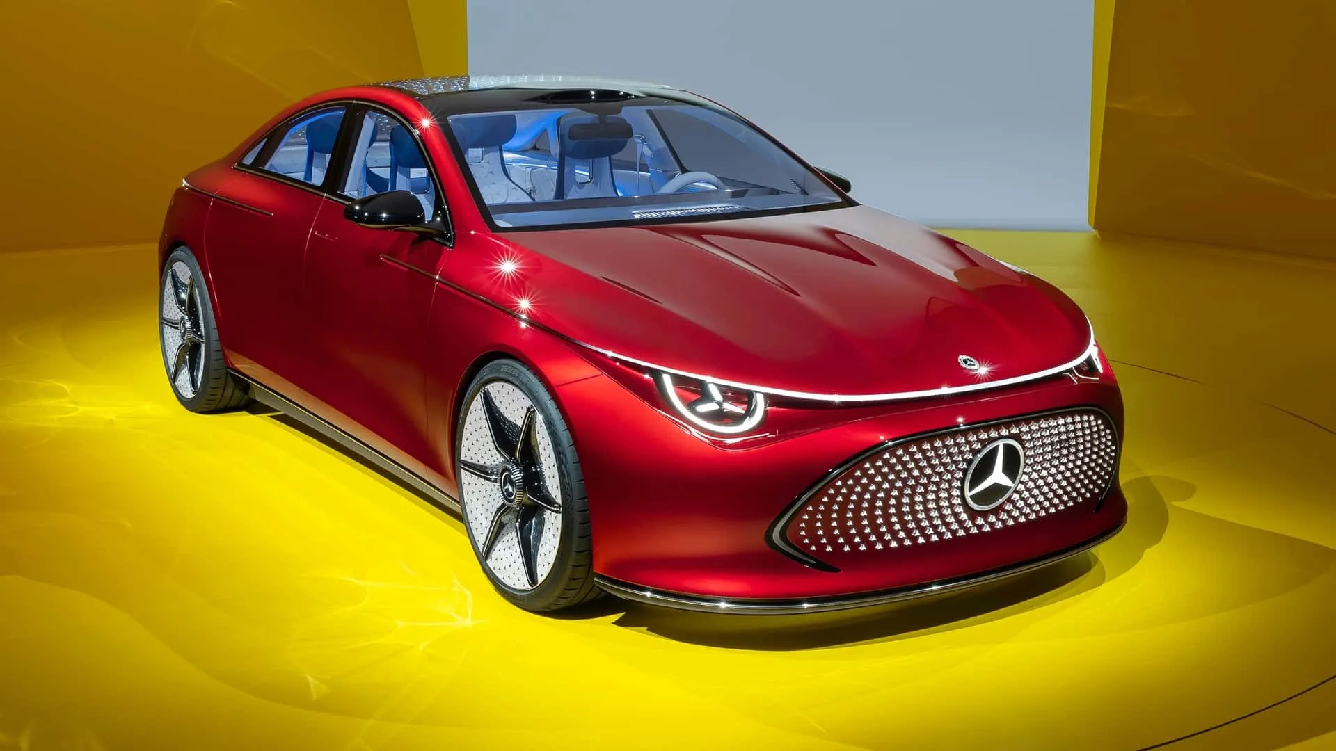 Αποκαλύφθηκε το πρωτότυπο της νέας Mercedes CLA με 750 χλμ. αυτονομίας