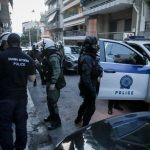 Αστυνομική επιχείρηση στον Ασπρόπυργο: 12 συλλήψεις για κλοπή ρεύματος και πλαστά έγγραφα [βίντεο]