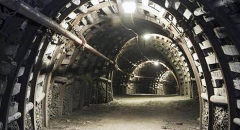 Κατέρρευσε μέρος ορυχείου στη Ζιμπάμπουε – 6 νεκροί και 15 παγιδευμένοι