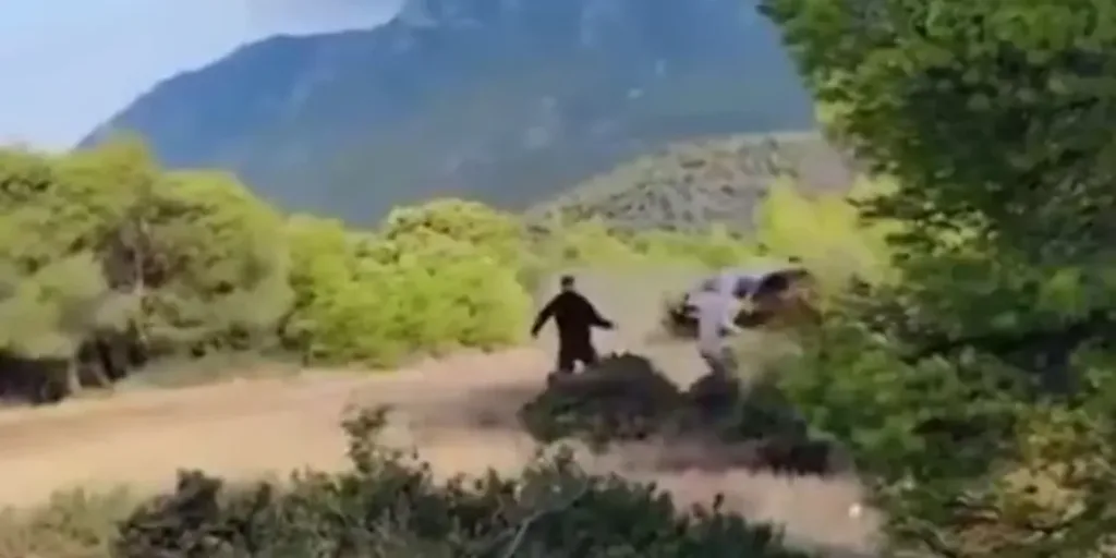 Τρομακτικό ατύχημα στο Ράλλυ Ακρόπολις – Άγιο είχαν δύο θεατές [βίντεο]