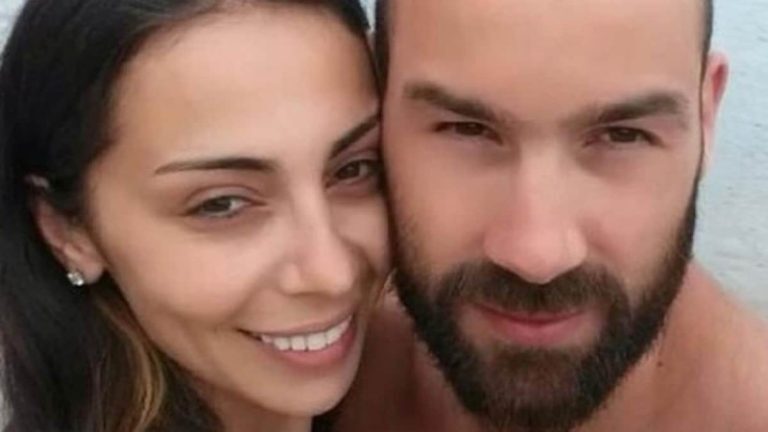 Η διώροφη μονοκατοικία του Σπανούλη και της Χοψονίδου – Φωτογραφίες από το εσωτερικό του σπιτιού