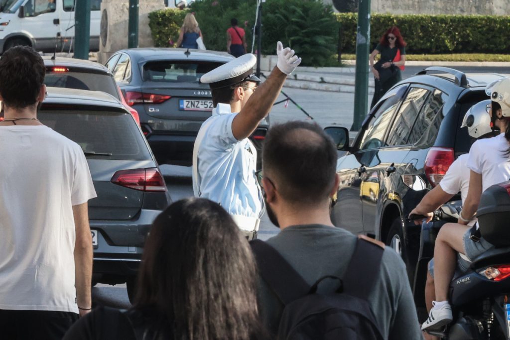 Θεσσαλονίκη: 55χρονος παρέσυρε και τραυμάτισε τροχονόμο κατά τη διάρκεια των μέτρων για τη ΔΕΘ