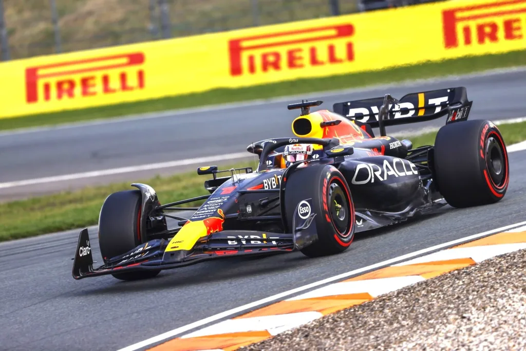 Ορισμένα από τα μυστικά της κυρίαρχης Red Bull Rb19 Honda