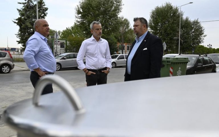 Θεσσαλονίκη: Άρχισαν τα έργα για την επέκταση του δικτύου υπόγειων κάδων