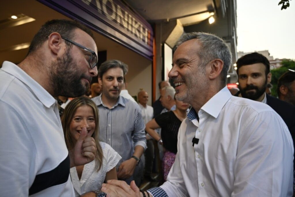 Εγκαινιάστηκε το εκλογικό κέντρο του συνδυασμού «ΝΑΙ στη Θεσσαλονίκη» – Το μήνυμα Ζέρβα