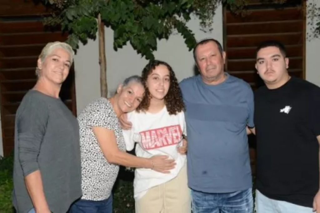 Ο ισραηλινός στρατός απελευθέρωσε γυναίκα στρατιωτικό όμηρο από τη Γάζα