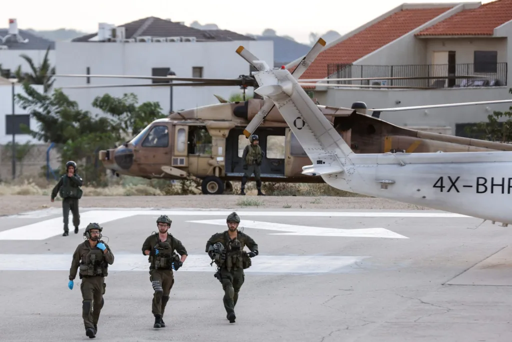 Φίλης: Πώς ξεκίνησε η ανάφλεξη στο Ισραήλ – Πώς θα εξελιχθεί