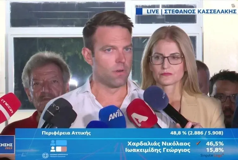Στέφανος Κασσελάκης: «Ανανέωση του ΣΥΡΙΖΑ… χθες – Ψηφίστε… ΠΑΣΟΚ στον δεύτερο γύρο»