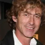 Αίας Μανθόπουλος: Αυτός είναι ο λόγος που απουσίαζαν η πρώην σύζυγός του και τα παιδιά του απο το ετήσιο μνημόσυνο [βίντεο]