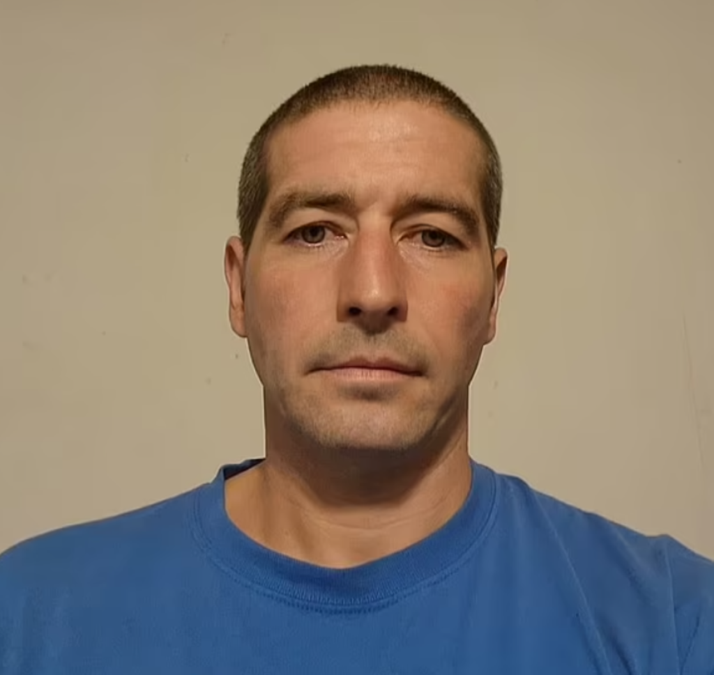 Ανθρωποκυνηγητό για τον δράστη που σκότωσε 22 άτομα στις ΗΠΑ