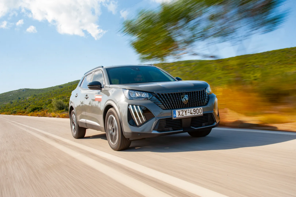 Δοκιμή Peugeot 2008 F/L 1.2 100 PS: Très Bien!