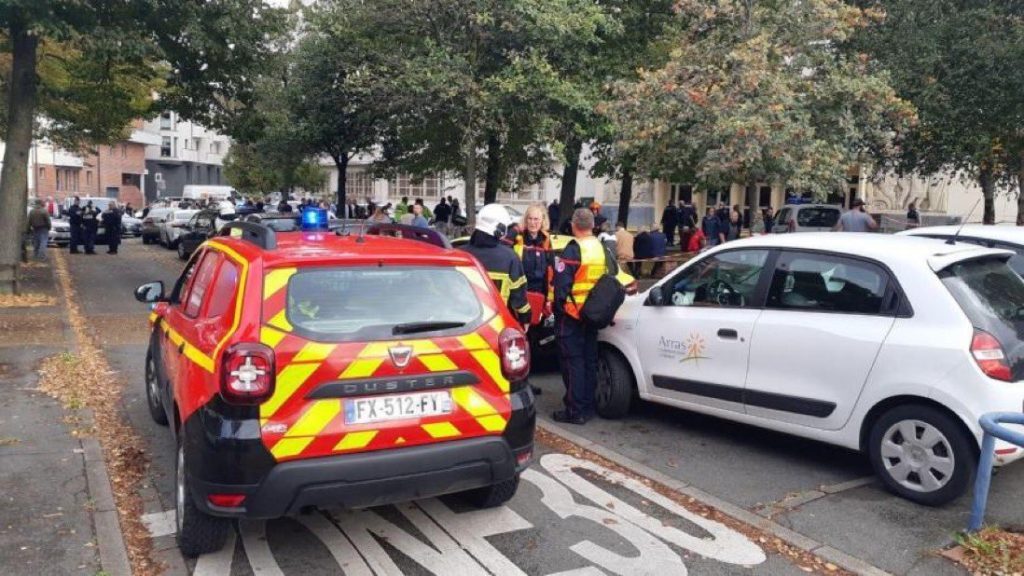 Γαλλία: Επίθεση με μαχαίρι σε σχολείο – Νεκρός ένας δάσκαλος