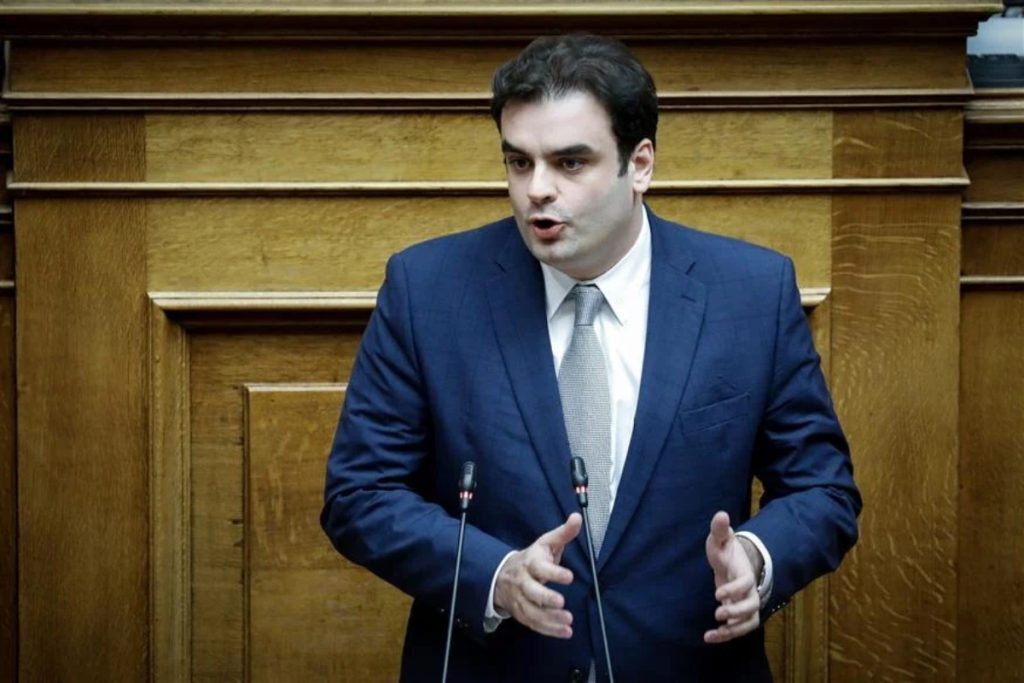 Πιερρακάκης για ενδοσχολική βία: Στο πρώτο 12ωρο είχαμε 6 αναφορές – Τα κινητά σχετίζονται με 
