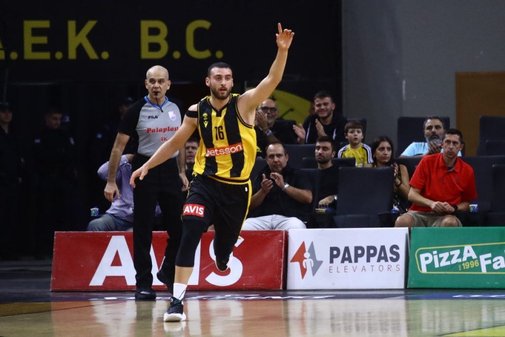 AEK – Aπόλλων Πάτρας: Πρώτη νίκη για την «βασίλισσα»