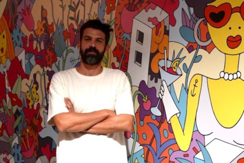 Το Moxy Athens City υποδέχεται το ολοκαίνουργιο έργο του street artist b., στη Στοά του