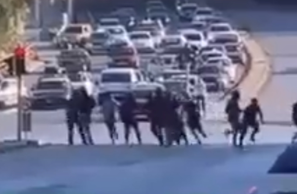 Θεσσαλονίκη: Βίντεο από τα δύο άγρια οπαδικά επεισόδια