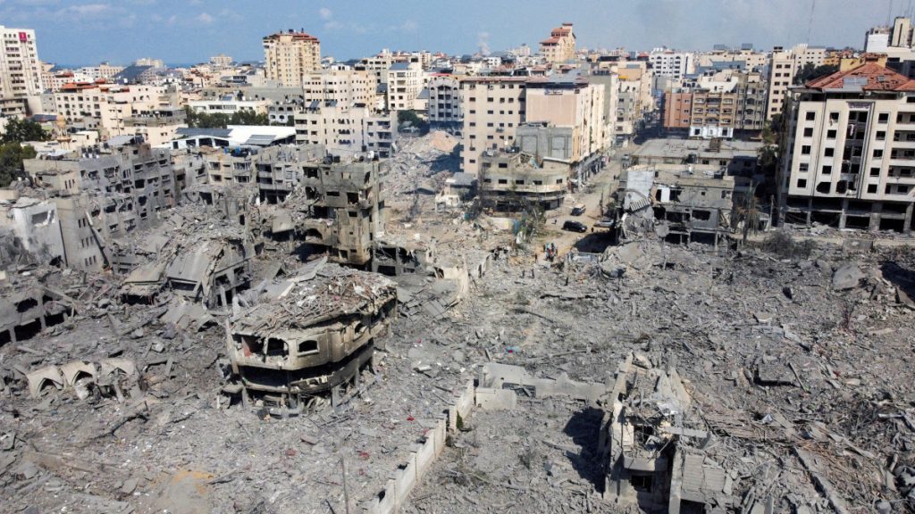 Το Ισραήλ ισοπεδώνει τη Λωρίδα της Γάζας – Έχει ρίξει περίπου 6.000 βόμβες με 4.000 τόνους εκρηκτικά