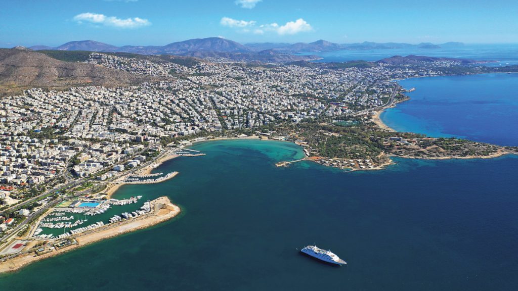 Γλυφάδα: Στο φως το λιμάνι της αρχαίας Αιξωνής