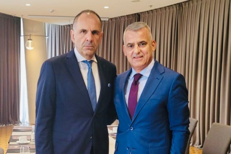 Γεραπετρίτης στην ελληνική εθνική μειονότητα της Αλβανίας: «Η Ελλάδα θα είναι πάντοτε στο πλευρό σας»