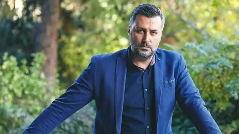 Γιάννης Καλλιάνος