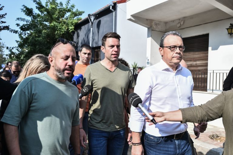 Στέφανος Κασσελάκης: Είπε «όχι» στις κάμερες για να κάνει σόου με το δικό του συνεργείο [βίντεο]