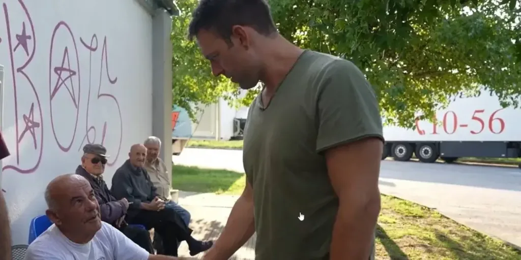 Κασσελάκη ξαναήρθες; – Το καλοσκηνοθετημενο σόου στις πληγείσες περιοχές [βίντεο]