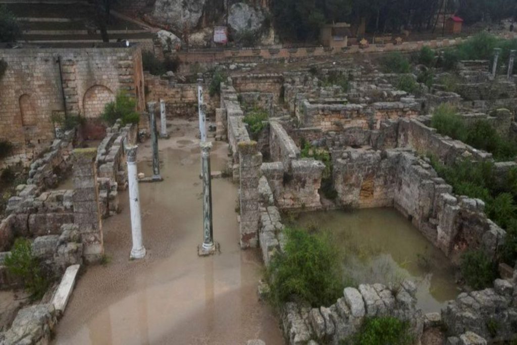 Λιβύη: Οι πλημμύρες έφεραν στο φως νέα ευρήματα στα ερείπια της αρχαίας ελληνικής πόλης Κυρήνη