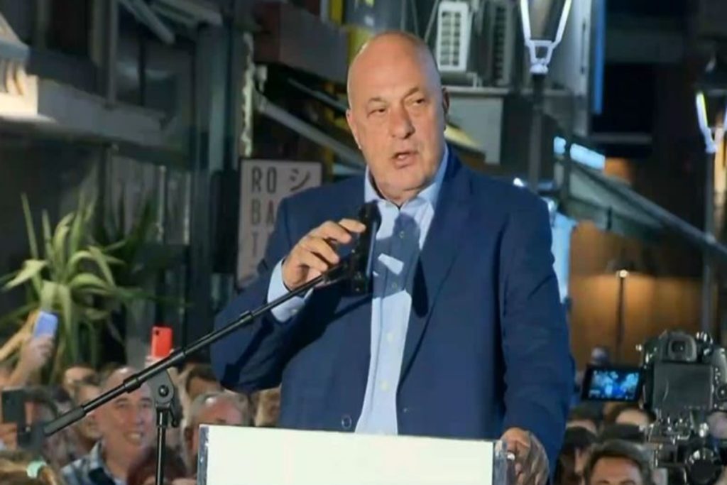 Συγκλονίζει η κόρη του Αχιλλέα Μπέου: «Με τρομάζει! Είναι ομοφοβικός»