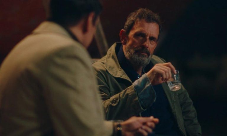 Το Ναυάγιο έκανε πρεμιέρα στο Mega – Το twitter υποκλίθηκε στον Λεωνίδα Κακούρη [Βίντεο]