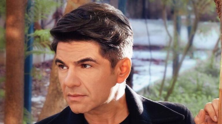 Συγκινεί ο Κουρκούλης για τον Βασίλη Καρρά: «Μιλάω στις προσευχές μου» [Βίντεο]