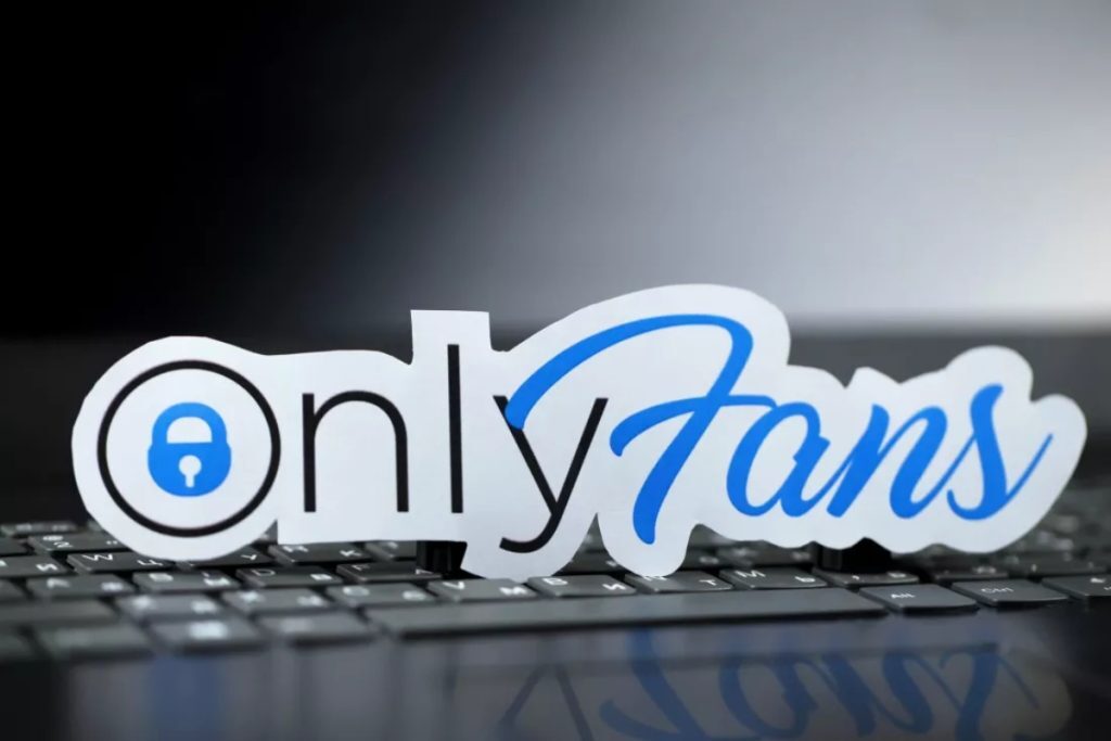 Το Only Fans πρόδωσε γυναίκα αστυνομικό! – «Έχω δει τα απόκρυφα μέρη του κορμιού σας»!