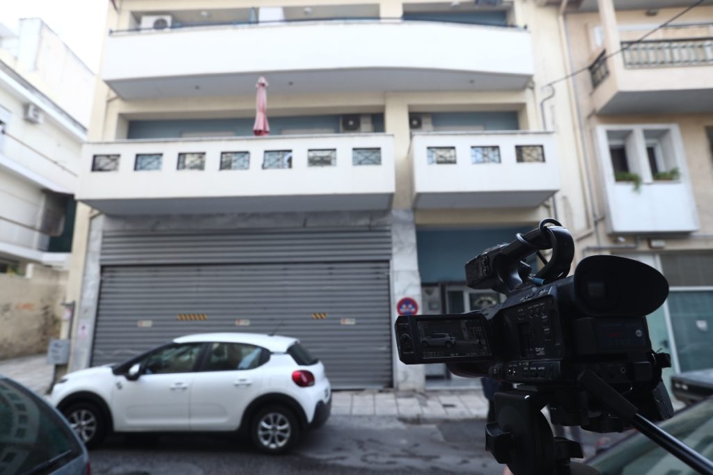 Θεσσαλονίκη: Με τα χέρια του στραγγάλισε ο 69χρονος την 42χρονη κόρη του – Τι έδειξε η νεκροψί