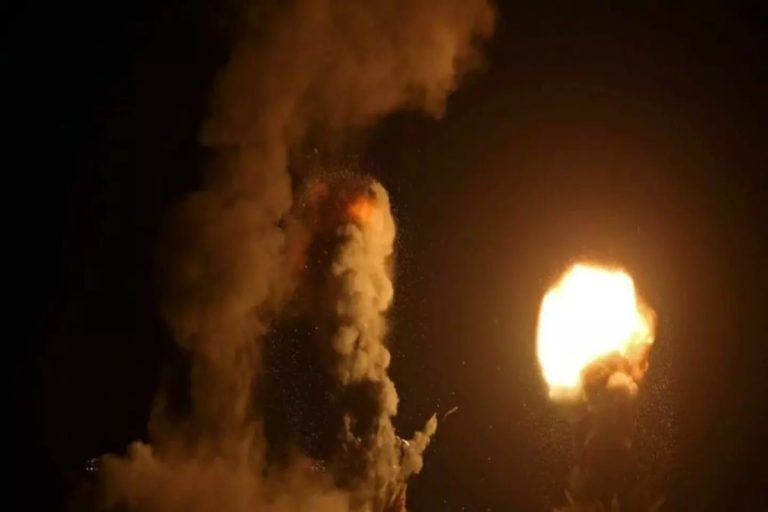 Μέση Ανατολή: Οι πρώτες 100 ώρες της επιχείρησης «Επική Οργή» – Τα οπλικά συστήματα και οι στόχοι των ΗΠΑ [Βίντεο]