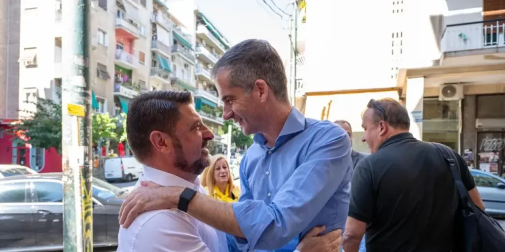 Νίκος Χαρδαλιάς και Κώστας Μπακογιάννης μαζί στο Κουκάκι: «Να συνεχιστεί η δουλειά που γίνεται στην