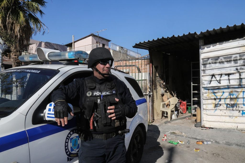 Ζεφύρι: Από βολή στο κεφάλι έπεσε νεκρός ο 8χρονος, ξέσπασε η μητέρα του – «Τον σκότωσαν αυτοί