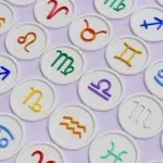 Ανάδρομος Ερμής σε σύνοδο με την Αφροδίτη στις 25/11: Νέες επανασυνδέσεις και ωφέλιμες συζητήσεις για 4 ζώδια