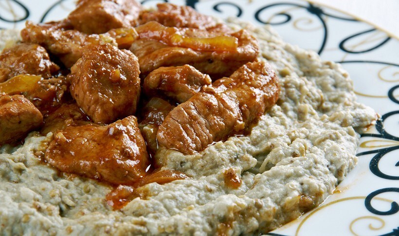 Μοσχάρι κοκκινιστό