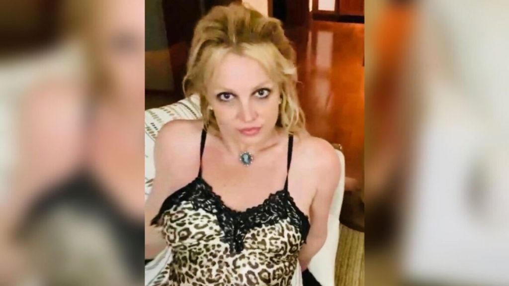 Προβλήματα για την Μπρίτνεϊ Σπίαρς – Λίγες μέρες πριν κυκλοφορήσει η αυτοβιογραφία της