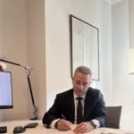Εσωτερική εικόνα άρθρου