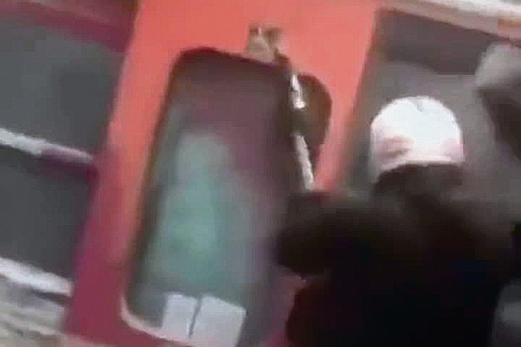 Κινδύνευσαν πολίτες στο Μετρό – Συμπλοκή ακροδεξιών με αντιεξουσιαστές στο Μοναστηράκι