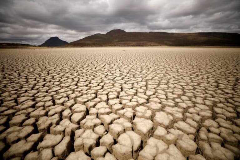 «Καμπανάκι» κινδύνου από τον ΟΗΕ: Για υπερθέρμανση, υδροφόρο ορίζοντα, καλλιέργειες, αλιεία