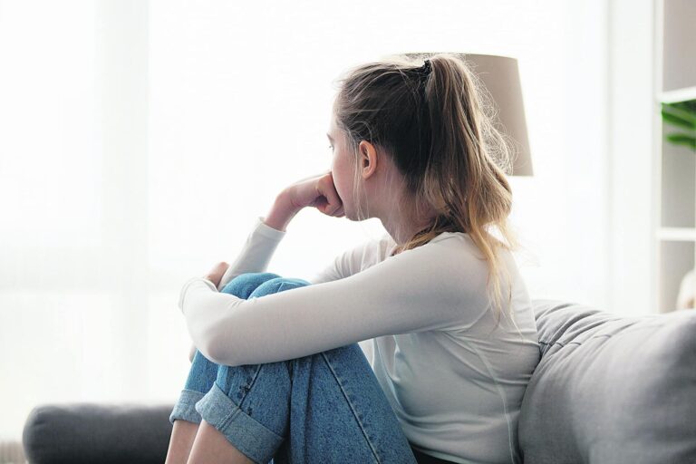 Επόμενη επιδημία η… μοναξιά – Με θνησιμότητα ίση με το κάπνισμα