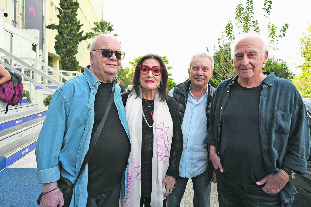 Εσωτερική εικόνα άρθρου