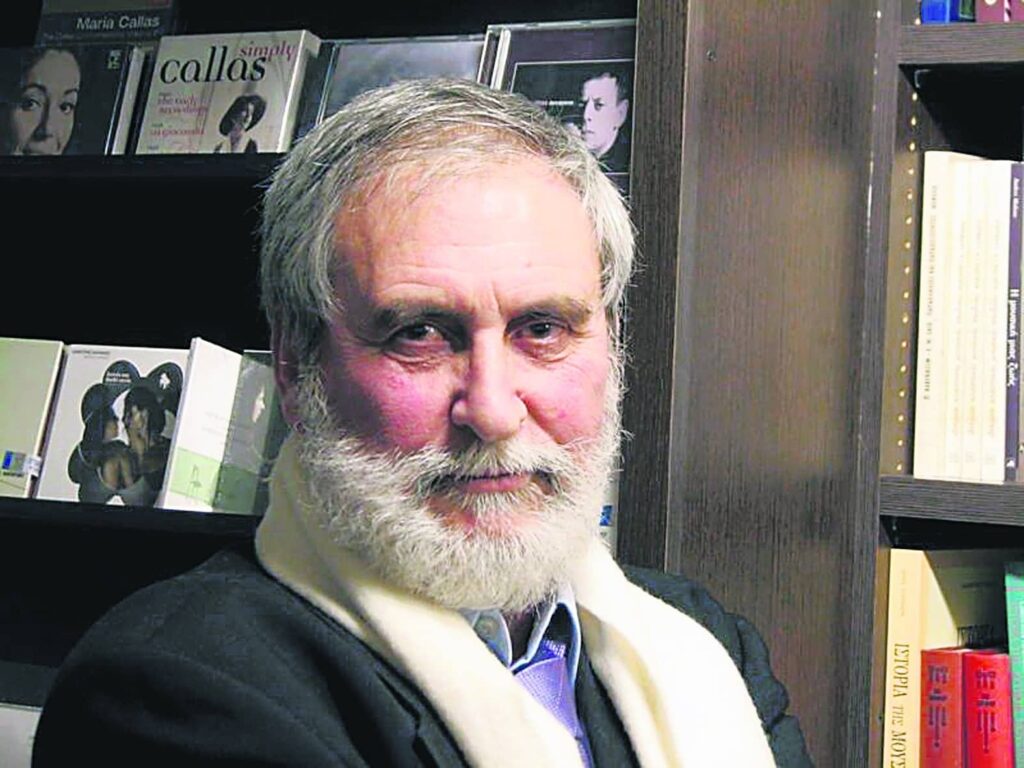 Ο Βασίλης Τζανακάρης μιλά στον «Ε.Τ.» για το καινούργιο βιβλίο του