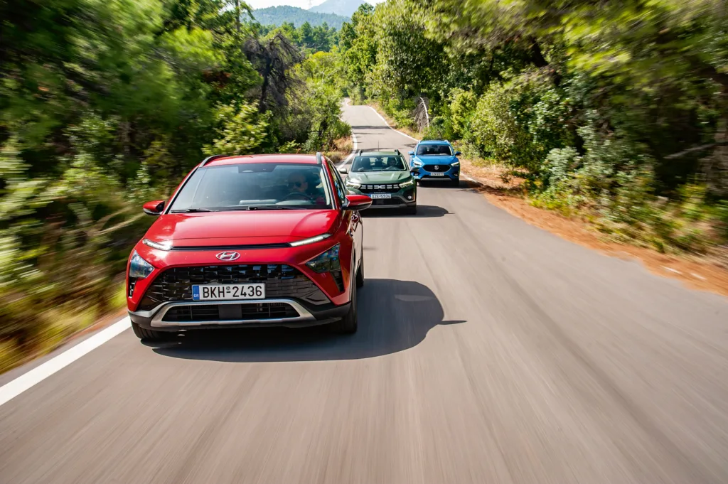 Hyundai Bayon vs Dacia Sandero Stepway vs MG ZS: Μάχη… τιμής