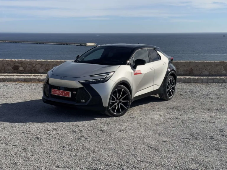 Οδηγούμε στην Ίμπιζα το νέο Toyota C-HR – Πόσο θα κοστίζει;